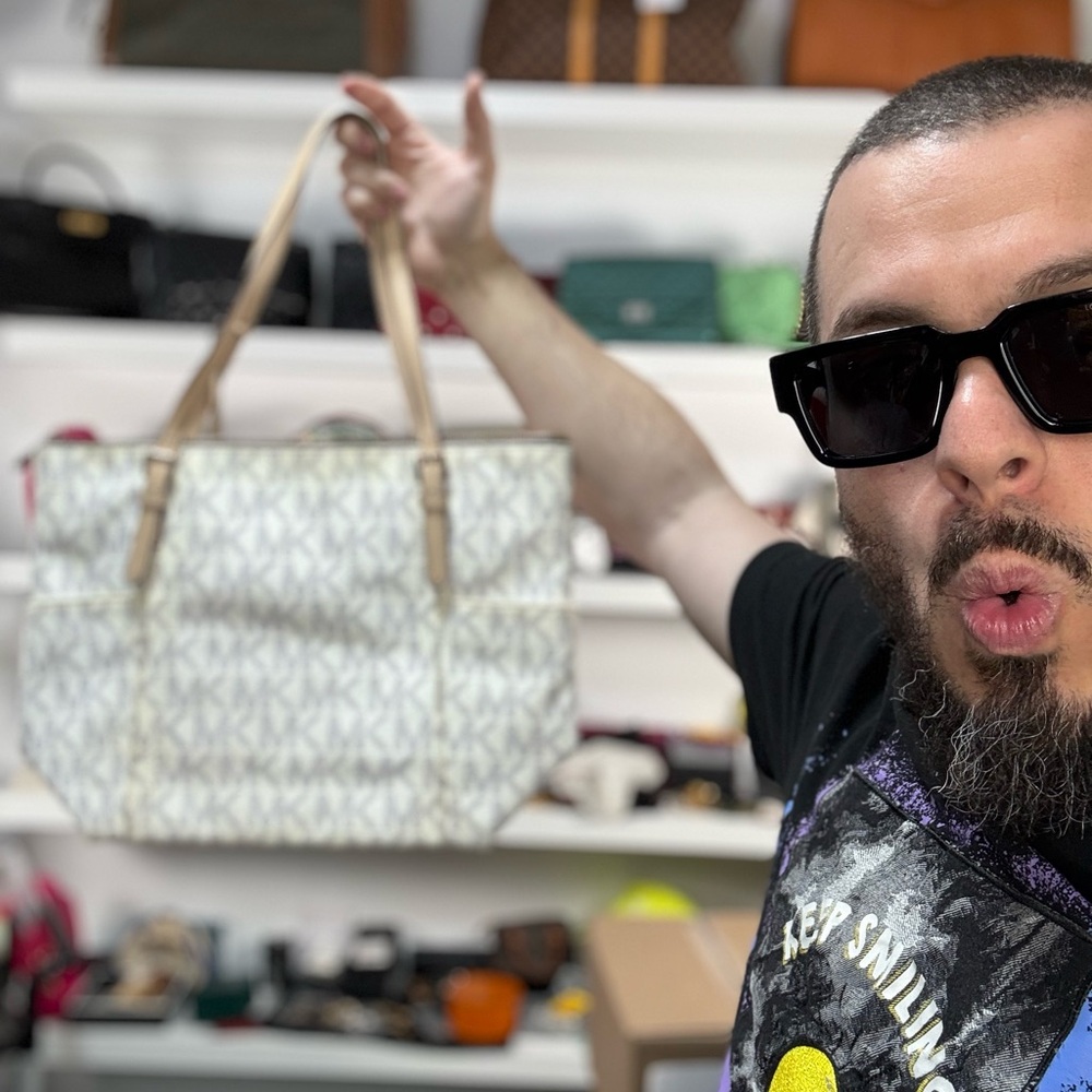 ❤️ $30 BAGFATHER BUCKS + FREE SHIPPING + MYSTERY ITEM❤️ - Picture 11 of 16
